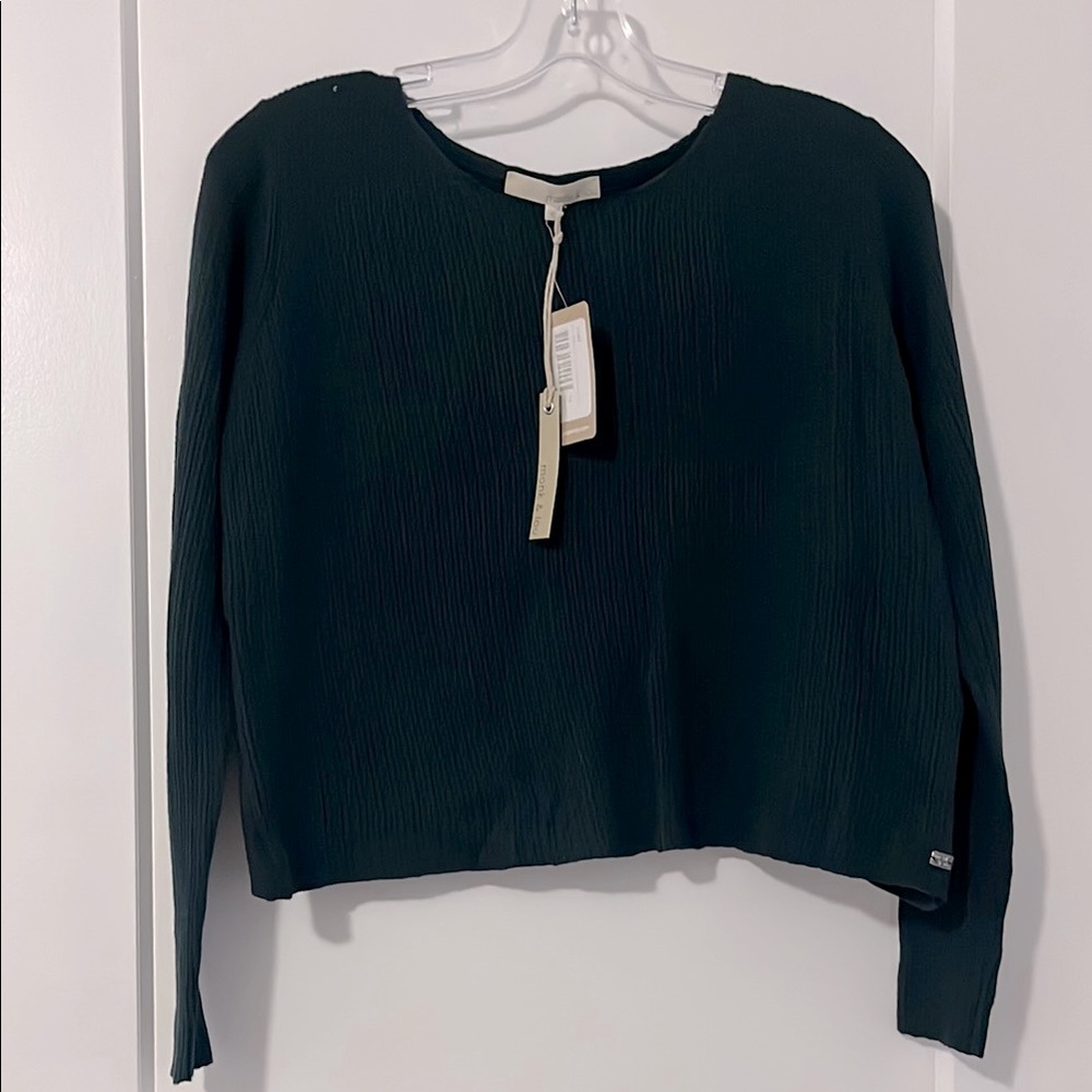 Elegant Green Women's Top